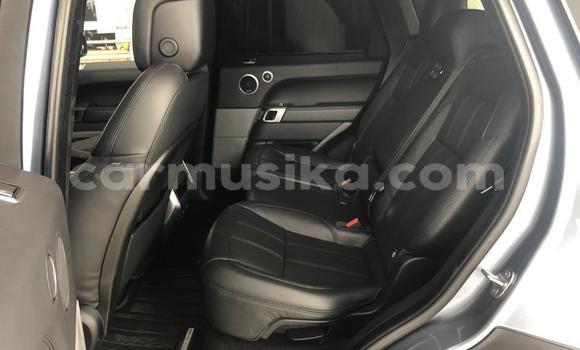 Acheter Occasion Voiture Land Rover Range Rover Sport Bleu à Beitbridge, Matabeleland South Acheter Occasion Voiture Land Rover Range Rover Sport Bleu à Beitbridge, Matabeleland South