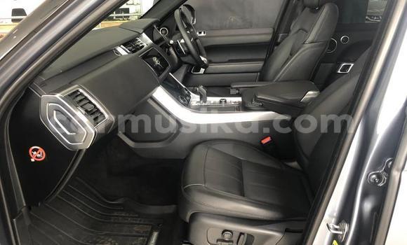 Acheter Occasion Voiture Land Rover Range Rover Sport Bleu à Beitbridge, Matabeleland South Acheter Occasion Voiture Land Rover Range Rover Sport Bleu à Beitbridge, Matabeleland South