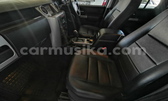 Acheter Occasion Voiture Land Rover Discovery Sport Blanc à Beitbridge, Matabeleland South Acheter Occasion Voiture Land Rover Discovery Sport Blanc à Beitbridge, Matabeleland South