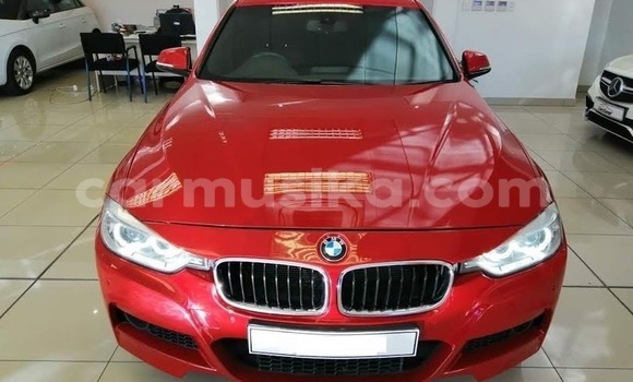 Acheter Occasion Voiture BMW 3–Series Rouge à Beitbridge, Matabeleland South Acheter Occasion Voiture BMW 3–Series Rouge à Beitbridge, Matabeleland South