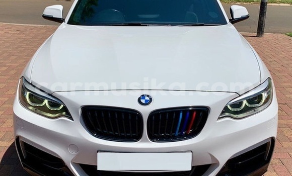 Acheter Occasion Voiture BMW M2 Blanc à Bulawayo, Bulawayo Acheter Occasion Voiture BMW M2 Blanc à Bulawayo, Bulawayo