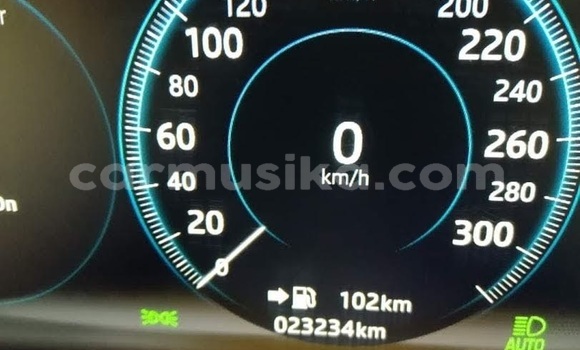 Acheter Occasion Voiture Jaguar F-Pace Noir à Beitbridge, Matabeleland South Acheter Occasion Voiture Jaguar F-Pace Noir à Beitbridge, Matabeleland South