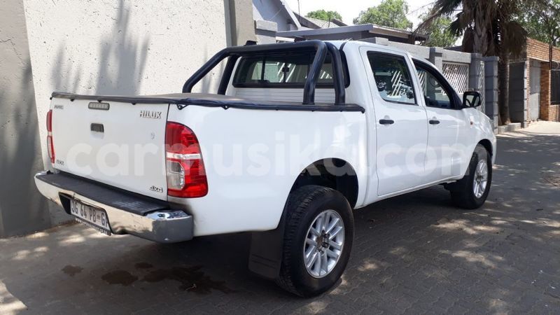 Big with watermark toyota hilux matabeleland south beitbridge 10163