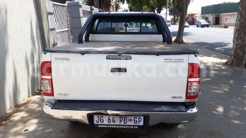 Big with watermark toyota hilux matabeleland south beitbridge 10163