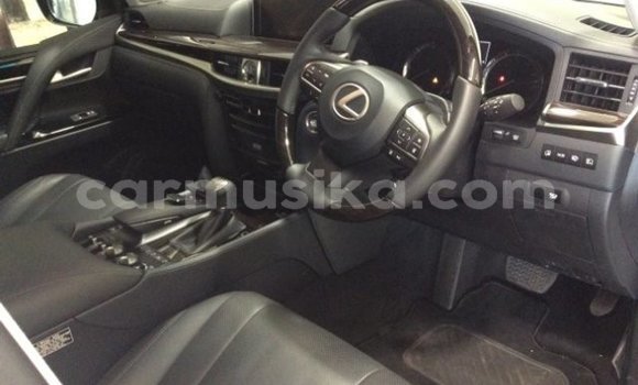 Acheter Occasion Voiture Lexus LX Blanc à Beitbridge, Matabeleland South Acheter Occasion Voiture Lexus LX Blanc à Beitbridge, Matabeleland South