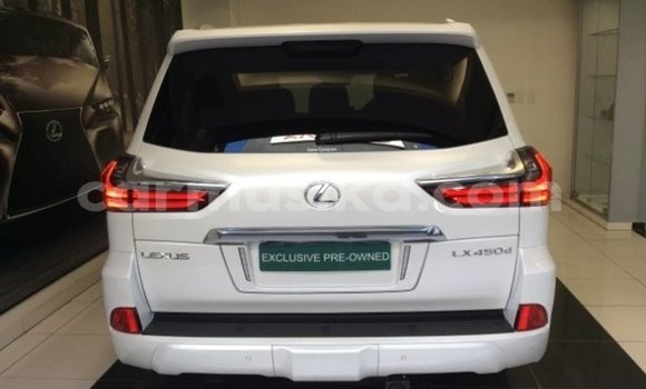 Acheter Occasion Voiture Lexus LX Blanc à Beitbridge, Matabeleland South Acheter Occasion Voiture Lexus LX Blanc à Beitbridge, Matabeleland South