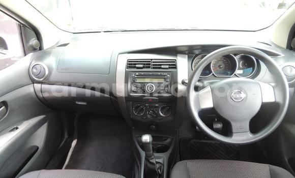 Acheter Occasion Voiture Nissan Livina Blanc à Beitbridge, Matabeleland South Acheter Occasion Voiture Nissan Livina Blanc à Beitbridge, Matabeleland South