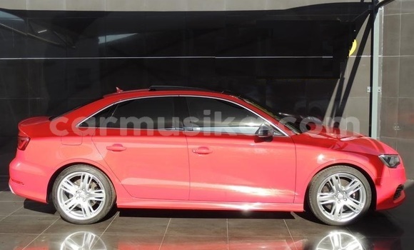 Nunua Ilio tumika Audi S3 Nyekundu Gari ndani ya Beitbridge nchini Matabeleland Kusini Nunua Ilio tumika Audi S3 Nyekundu Gari ndani ya Beitbridge nchini Matabeleland Kusini