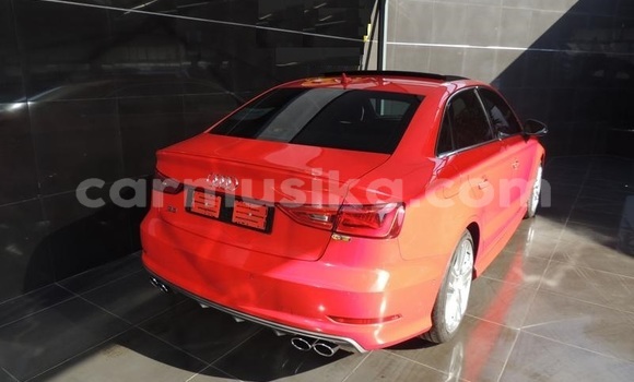 Nunua Ilio tumika Audi S3 Nyekundu Gari ndani ya Beitbridge nchini Matabeleland Kusini Nunua Ilio tumika Audi S3 Nyekundu Gari ndani ya Beitbridge nchini Matabeleland Kusini