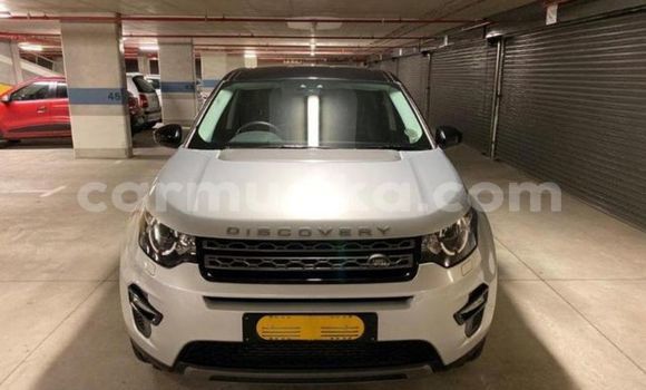 Acheter Occasion Voiture Land Rover Discovery Blanc à Beitbridge, Matabeleland South Acheter Occasion Voiture Land Rover Discovery Blanc à Beitbridge, Matabeleland South