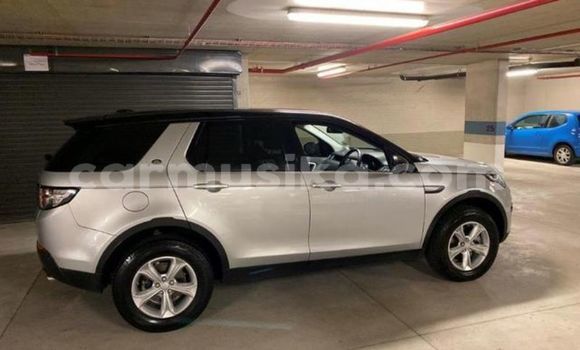 Acheter Occasion Voiture Land Rover Discovery Blanc à Beitbridge, Matabeleland South Acheter Occasion Voiture Land Rover Discovery Blanc à Beitbridge, Matabeleland South