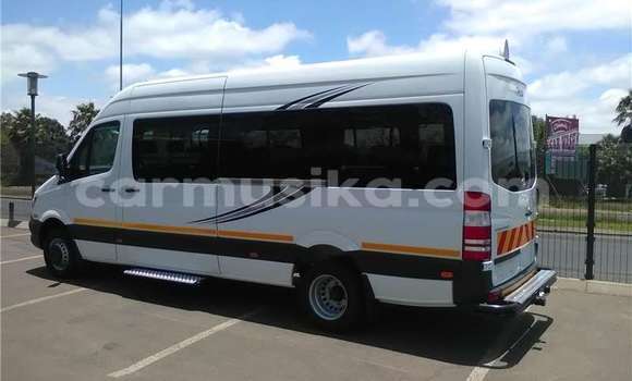 Tenga Tsaru Mercedes‒Benz S–Class Chena Mota in Harare in Harare Tenga Tsaru Mercedes‒Benz S–Class Chena Mota in Harare in Harare