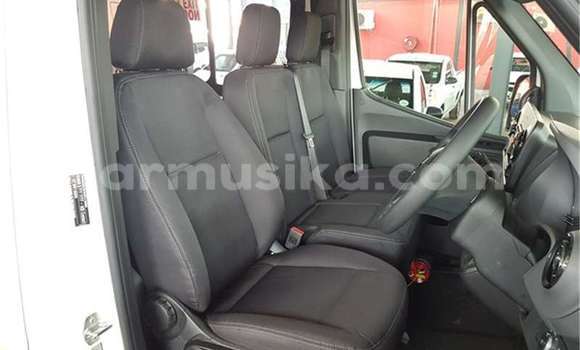 Tenga Tsaru Mercedes‒Benz S–Class Chena Mota in Harare in Harare Tenga Tsaru Mercedes‒Benz S–Class Chena Mota in Harare in Harare