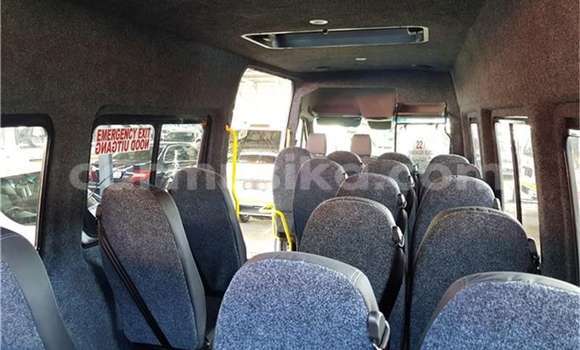 Tenga Tsaru Mercedes‒Benz S–Class Chena Mota in Harare in Harare Tenga Tsaru Mercedes‒Benz S–Class Chena Mota in Harare in Harare