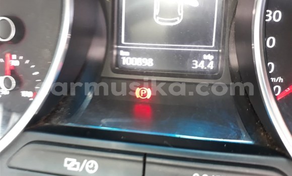 Tenga Tsaru Volkswagen Polo Tsvuku Mota in Beitbridge in Matabeleland South Tenga Tsaru Volkswagen Polo Tsvuku Mota in Beitbridge in Matabeleland South