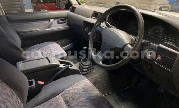 Buy Used Toyota Land Cruiser White Car in Beitbridge in Matabeleland South Buy Used Toyota Land Cruiser White Car in Beitbridge in Matabeleland South