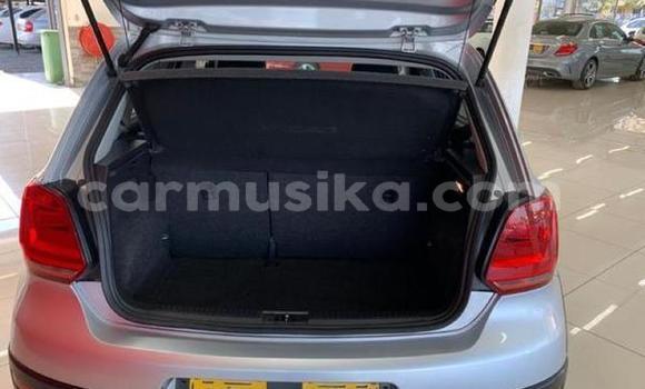 Tenga Tsaru Volkswagen Polo Sirivha Mota in Beitbridge in Matabeleland South Tenga Tsaru Volkswagen Polo Sirivha Mota in Beitbridge in Matabeleland South