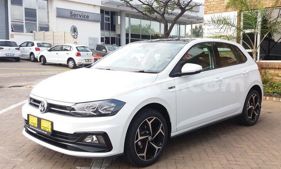 Tenga Tsaru Volkswagen Polo Sirivha Mota in Beitbridge in Matabeleland South Tenga Tsaru Volkswagen Polo Sirivha Mota in Beitbridge in Matabeleland South