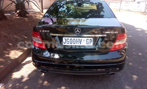 Acheter Occasion Voiture Mercedes‒Benz 250 Noir à Beitbridge, Matabeleland South Acheter Occasion Voiture Mercedes‒Benz 250 Noir à Beitbridge, Matabeleland South