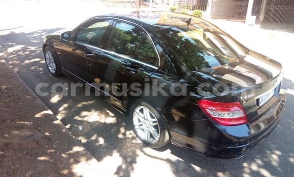 Acheter Occasion Voiture Mercedes‒Benz 250 Noir à Beitbridge, Matabeleland South Acheter Occasion Voiture Mercedes‒Benz 250 Noir à Beitbridge, Matabeleland South