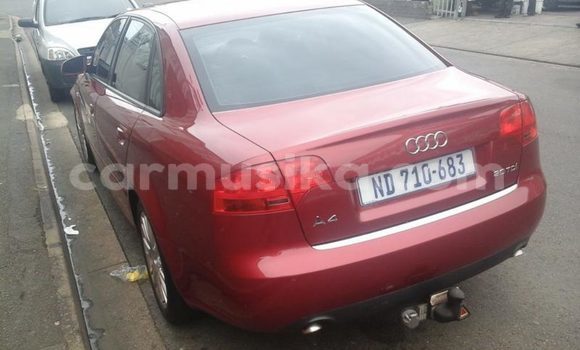 Acheter Occasion Voiture Audi A4 Rouge à Beitbridge, Matabeleland South Acheter Occasion Voiture Audi A4 Rouge à Beitbridge, Matabeleland South