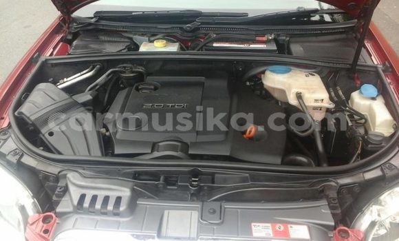 Acheter Occasion Voiture Audi A4 Rouge à Beitbridge, Matabeleland South Acheter Occasion Voiture Audi A4 Rouge à Beitbridge, Matabeleland South