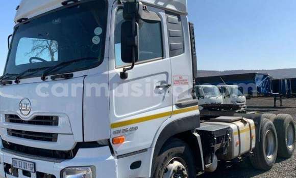 Acheter Occasion Voiture Nissan 280ZX Blanc à Beitbridge, Matabeleland South Acheter Occasion Voiture Nissan 280ZX Blanc à Beitbridge, Matabeleland South