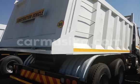 Acheter Occasion Voiture Nissan 280ZX Blanc à Beitbridge, Matabeleland South Acheter Occasion Voiture Nissan 280ZX Blanc à Beitbridge, Matabeleland South