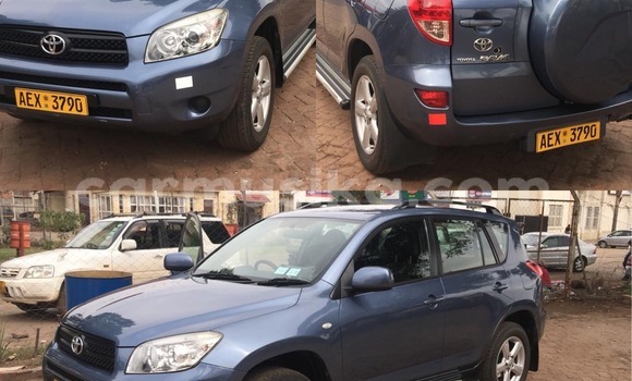 Nunua Imported Toyota RAV4 Bluu Gari ndani ya Harare nchini Harare Nunua Imported Toyota RAV4 Bluu Gari ndani ya Harare nchini Harare