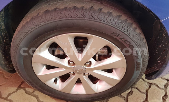 Nunua Ilio tumika Kia Rio Bluu Gari ndani ya Beitbridge nchini Matabeleland Kusini Nunua Ilio tumika Kia Rio Bluu Gari ndani ya Beitbridge nchini Matabeleland Kusini
