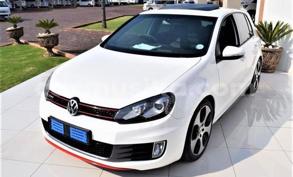 Acheter Occasion Voiture Volkswagen Golf GTI Blanc à Beitbridge, Matabeleland South Acheter Occasion Voiture Volkswagen Golf GTI Blanc à Beitbridge, Matabeleland South