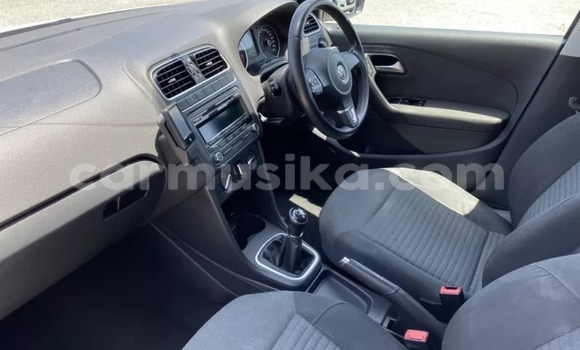 Tenga Tsaru Volkswagen Polo Chena Mota in Beitbridge in Matabeleland South Tenga Tsaru Volkswagen Polo Chena Mota in Beitbridge in Matabeleland South