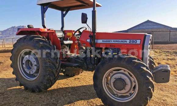 Acheter Occasion Utilitaire Caterpillar 120 Rouge à Harare, Harare Acheter Occasion Utilitaire Caterpillar 120 Rouge à Harare, Harare