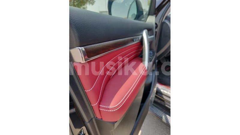 Big with watermark toyota land cruiser harare import dubai 10248