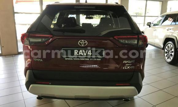 Nunua Ilio tumika Toyota RAV4 Nyekundu Gari ndani ya Beitbridge nchini Matabeleland Kusini Nunua Ilio tumika Toyota RAV4 Nyekundu Gari ndani ya Beitbridge nchini Matabeleland Kusini