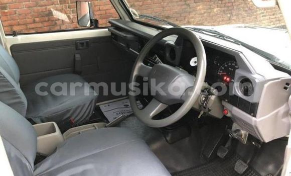 Tenga Tsaru Toyota Land Cruiser Chena Mota in Beitbridge in Matabeleland South Tenga Tsaru Toyota Land Cruiser Chena Mota in Beitbridge in Matabeleland South