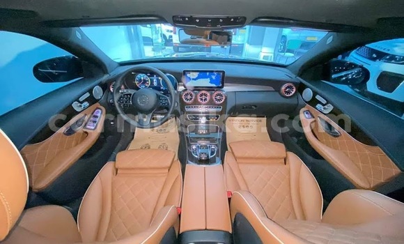 Acheter Occasion Voiture Mercedes‒Benz GLC Noir à Beitbridge, Matabeleland South Acheter Occasion Voiture Mercedes‒Benz GLC Noir à Beitbridge, Matabeleland South