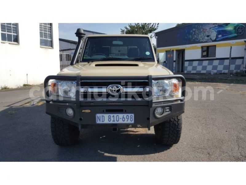 Big with watermark toyota land cruiser matabeleland south beitbridge 10257