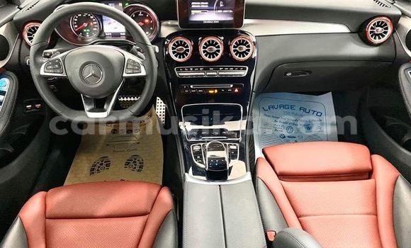 Acheter Occasion Voiture Mercedes‒Benz GLC Noir à Beitbridge, Matabeleland South Acheter Occasion Voiture Mercedes‒Benz GLC Noir à Beitbridge, Matabeleland South