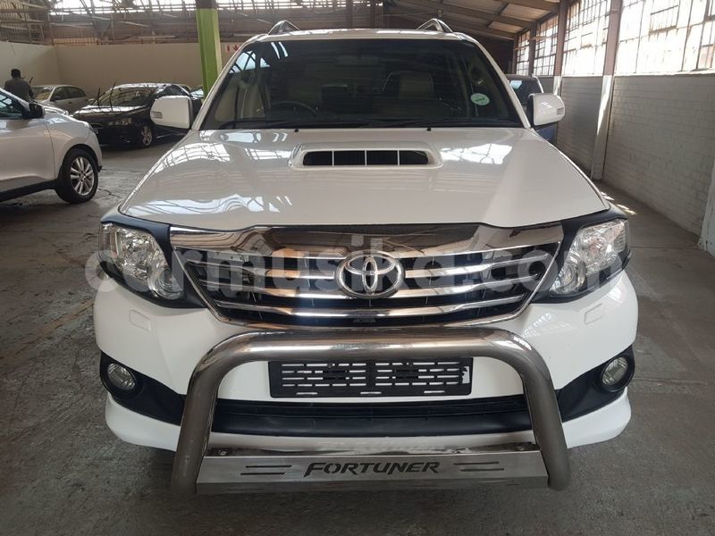 Big with watermark toyota fortuner matabeleland south beitbridge 10261