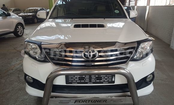 Tenga Tsaru Toyota Fortuner Chena Mota in Beitbridge in Matabeleland South Tenga Tsaru Toyota Fortuner Chena Mota in Beitbridge in Matabeleland South