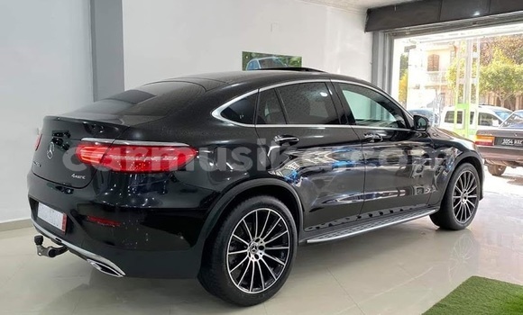 Acheter Occasion Voiture Mercedes‒Benz GLC Noir à Beitbridge, Matabeleland South Acheter Occasion Voiture Mercedes‒Benz GLC Noir à Beitbridge, Matabeleland South