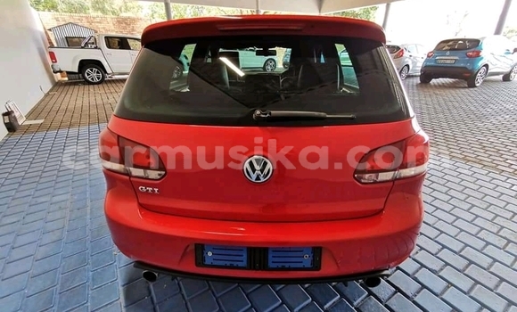 Nunua Ilio tumika Volkswagen Golf GTI Nyekundu Gari ndani ya Beitbridge nchini Matabeleland Kusini Nunua Ilio tumika Volkswagen Golf GTI Nyekundu Gari ndani ya Beitbridge nchini Matabeleland Kusini