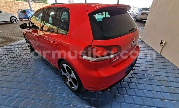 Nunua Ilio tumika Volkswagen Golf GTI Nyekundu Gari ndani ya Beitbridge nchini Matabeleland Kusini Nunua Ilio tumika Volkswagen Golf GTI Nyekundu Gari ndani ya Beitbridge nchini Matabeleland Kusini