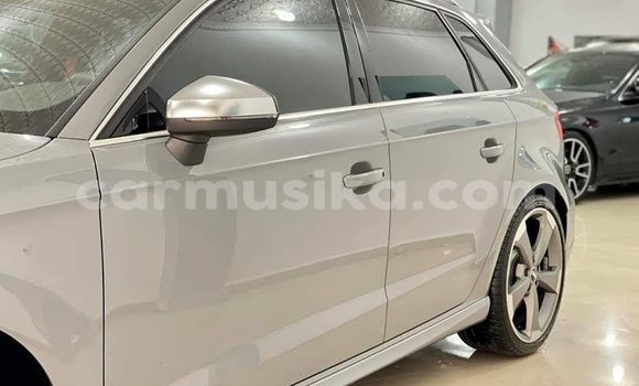 Acheter Occasion Voiture Audi RS3 Autre à Beitbridge, Matabeleland South Acheter Occasion Voiture Audi RS3 Autre à Beitbridge, Matabeleland South