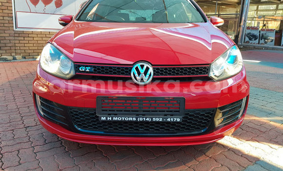 Acheter Occasion Voiture Volkswagen Golf GTI Rouge à Beitbridge, Matabeleland South Acheter Occasion Voiture Volkswagen Golf GTI Rouge à Beitbridge, Matabeleland South