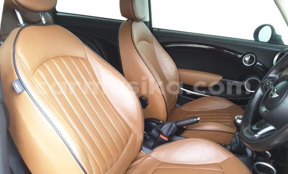 Tenga Tsaru MINI Cooper Zvimwe Mota in Beitbridge in Matabeleland South Tenga Tsaru MINI Cooper Zvimwe Mota in Beitbridge in Matabeleland South