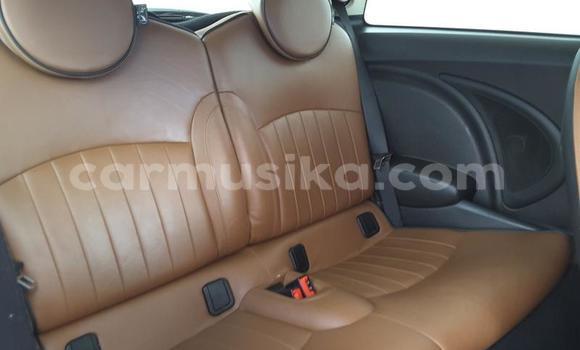 Tenga Tsaru MINI Cooper Zvimwe Mota in Beitbridge in Matabeleland South Tenga Tsaru MINI Cooper Zvimwe Mota in Beitbridge in Matabeleland South