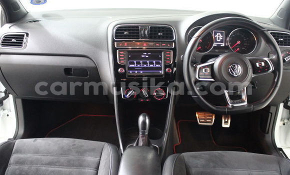 Buy Used Volkswagen Polo White Car in Beitbridge in Matabeleland South Buy Used Volkswagen Polo White Car in Beitbridge in Matabeleland South