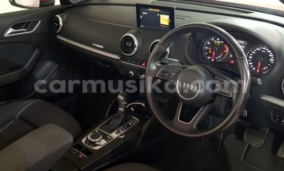 Acheter Occasion Voiture Audi A3 Rouge à Beitbridge, Matabeleland South Acheter Occasion Voiture Audi A3 Rouge à Beitbridge, Matabeleland South